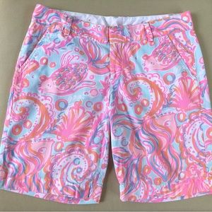 Lilly Pulitzer “The Chipper” Bermuda short. Size 10.